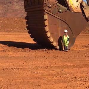 Meet your Posher, Alana